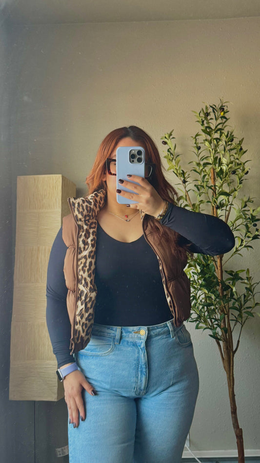 Camellia Reversible Vest